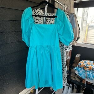 Summer dress! Keyhole back